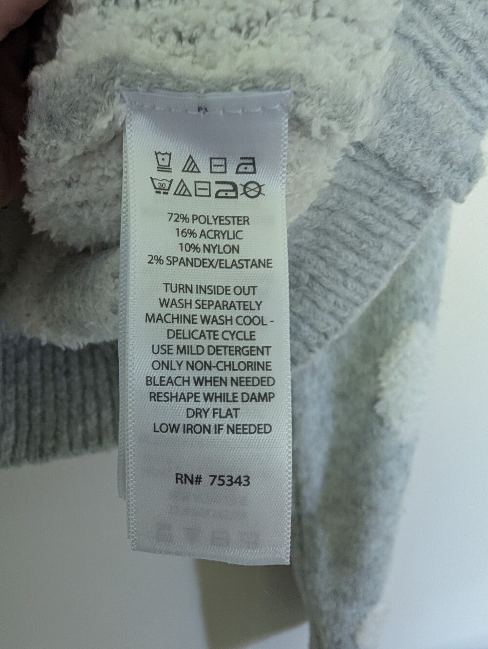 NWOT Cupcakes and Cashmere Cozy Gray Heart Pattern Cardigan Sweater - Picture 5 of 6